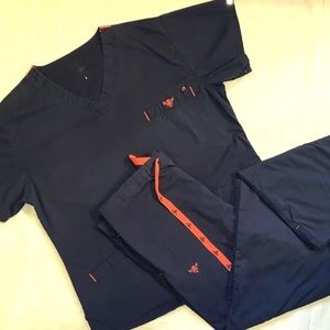 Med Couture Scrub set, Navy and magenta; medium